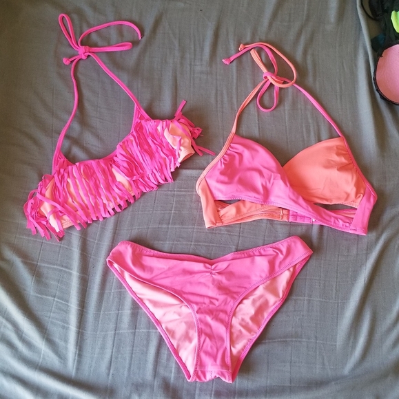 VS PINK bikini bundle - Picture 1 of 6